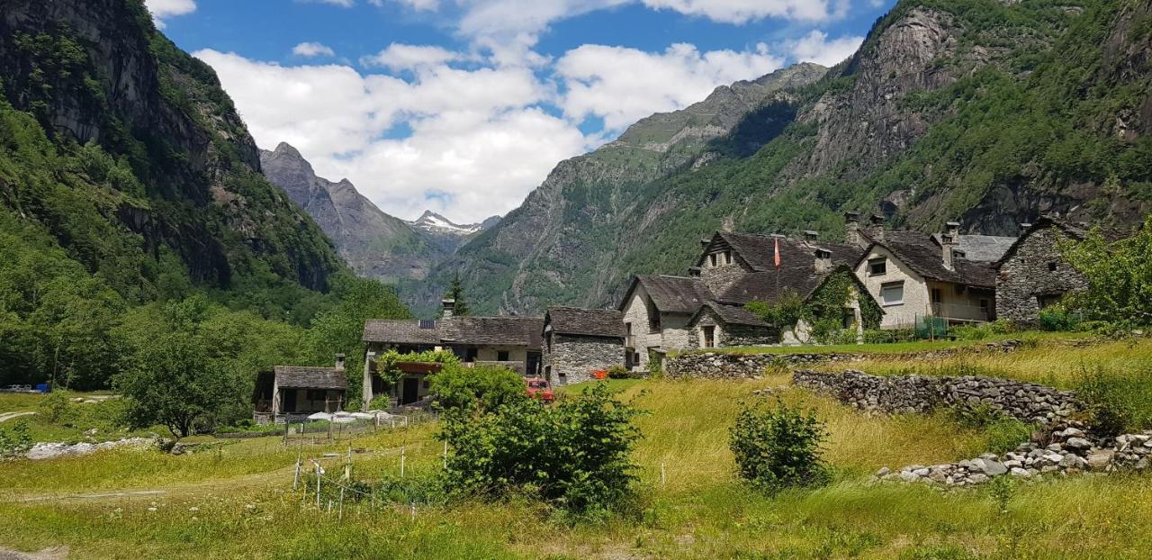 Appartamento di Vacanza Casa Leoni Verscio Esterno foto